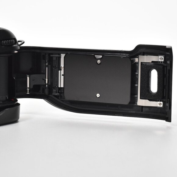 Nikon N80 35mm Film SLR w/Nikon 28-80mm Zoom Lens User Manual MINT - Picture 9 of 16